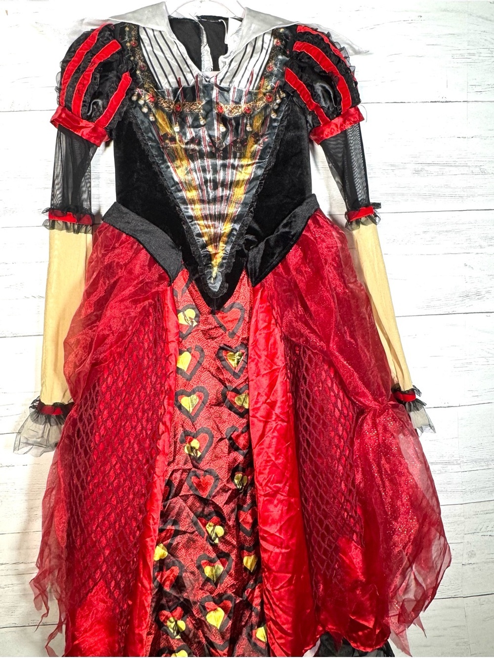 Disney Alice Through the Looking Glass Red Queen Deluxe Costume Girls 7/8